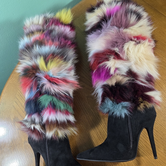 JEFFREY CAMPBELL Gamor Genuine Rabbit Fur Boot Like New Size 6.5 Without Box - Picture 7 of 11